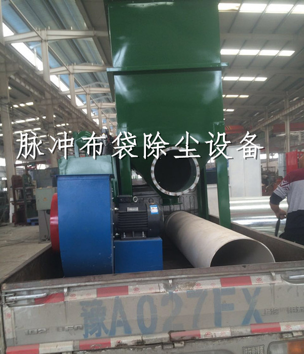湖北(běi)塑料廠除塵設備安裝案例